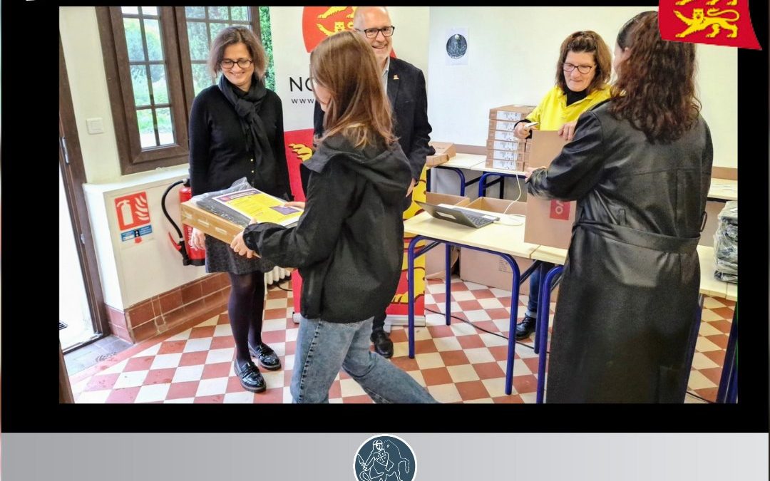 Des ordinateurs offerts par la région de Normandie !